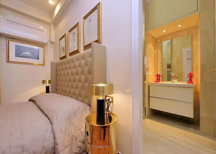 Luxury Di San Giacomo * Rome